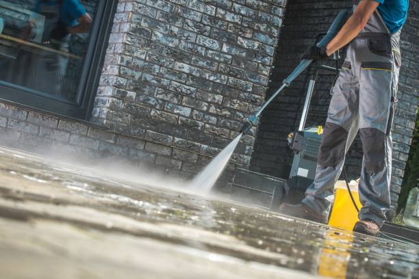 Best Pool Deck Cleaning in Titusville, FL